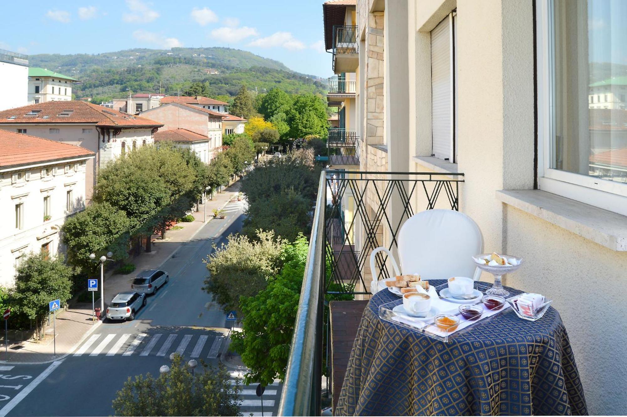 Ambasciatori Palace Montecatini Terme Exteriör bild